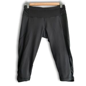 LULULEMON Crop Black Tights Athletic Cropped Capri Stretch Leggings Sz 6 Flawed